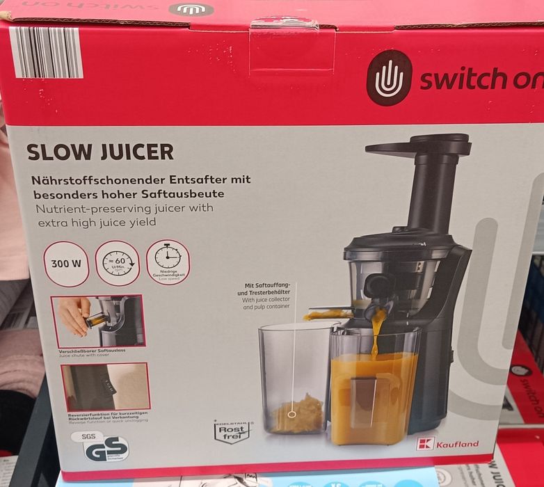 Соковижималка шнекова SLOW JUICER 300 W вертикальна / Соковыжималка