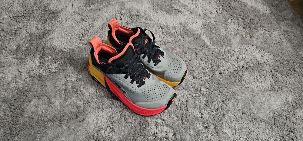 Altra Olympus 6 rozm. 44 gwarancja, buty do biegania trailowe