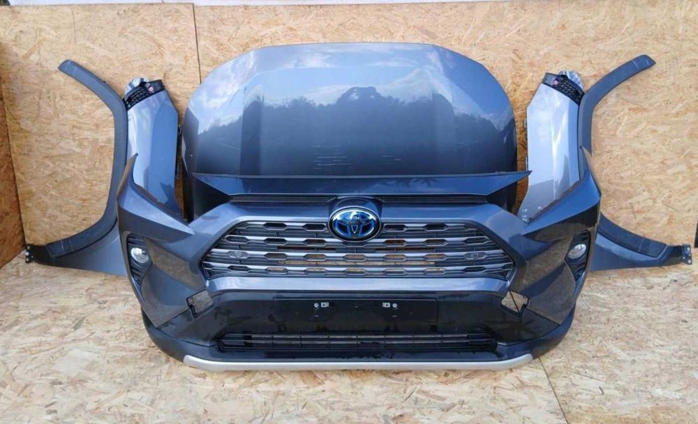 TOYOTA RAV4 V 2018-2024 Бампер передній