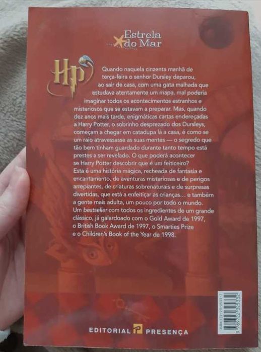 Livro Harry Potter e a Pedra Filosofal