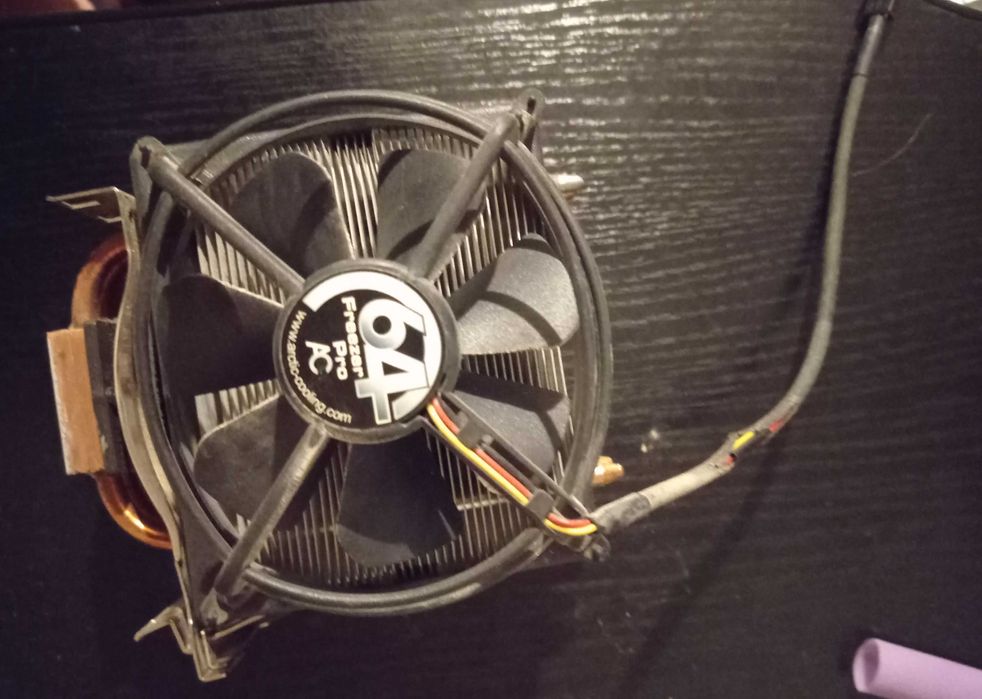 Czesci Asus GTX550TI AMD fx-6300 3,5ghz gpu  12GBRAM  Asus M5A7BL-MLX3