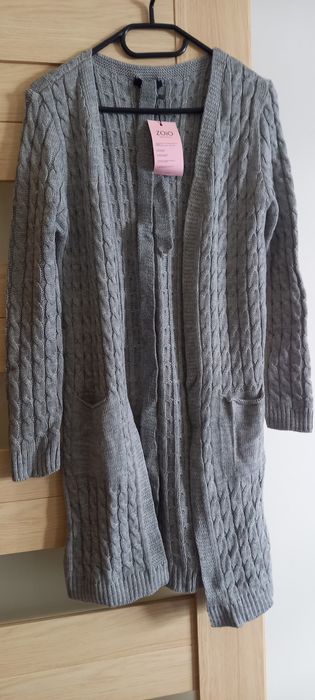 Sweter kardigan nowy - wada fabryczna