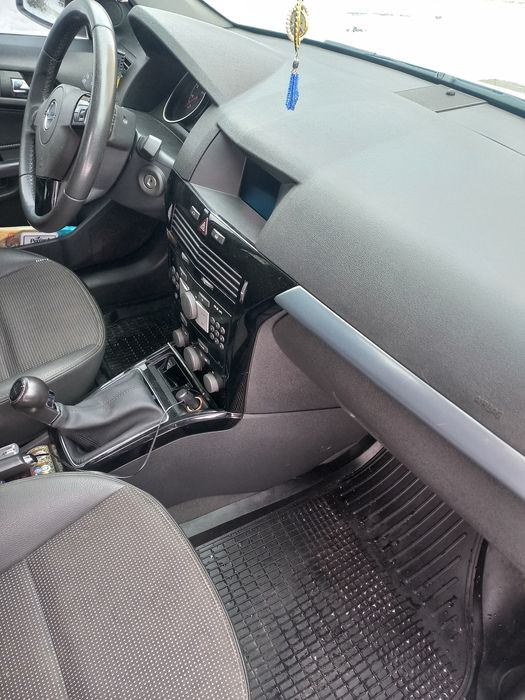 Продам опель астра