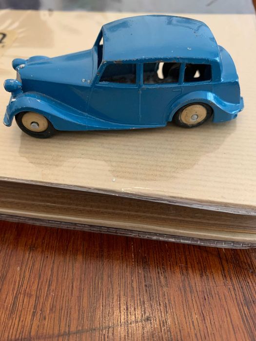 Carro Dinky toys