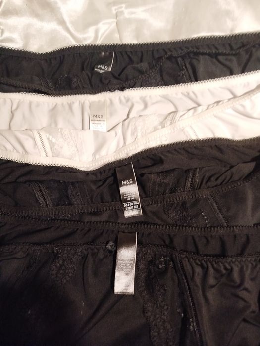 Majtki duże M&S 4 pary r.  56/58  Nowe