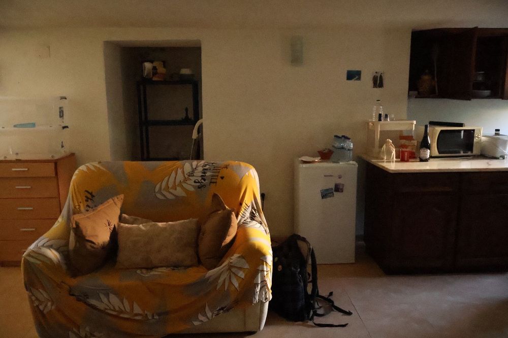 Quarto estúdio para estudantes universitários