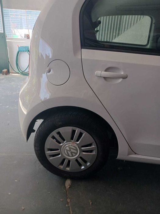 Volkswagen Up! — fotografia 4