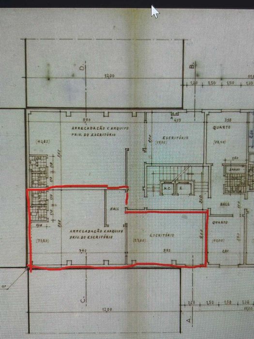 Escritório para arrendar em Belém num 1º Andar atrás do CCB