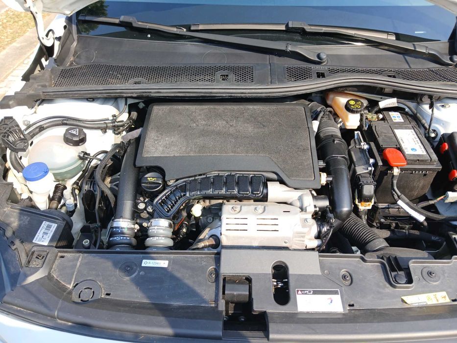 Peugeot 208 1.2 Pure Tech Allure
