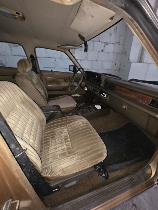Vendo Mazda 929L (Clássico)