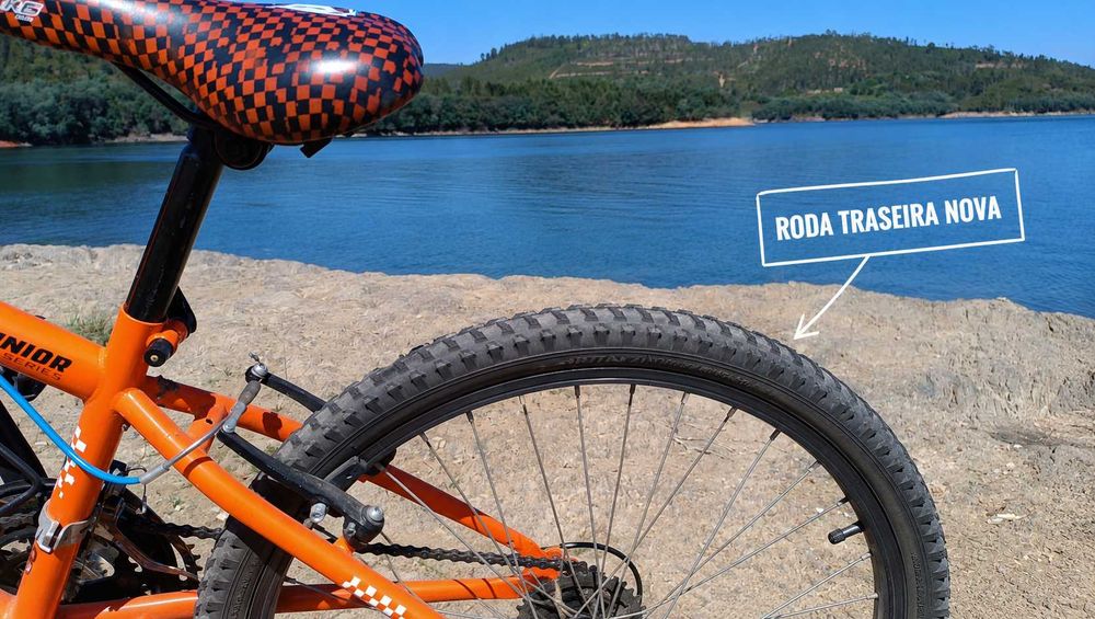 Vendo bicicleta usada _Roda 24_criança ou jovem 9 a 12 anos_