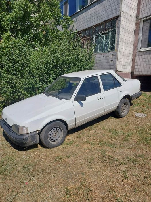 Авто Ford Orion 1986