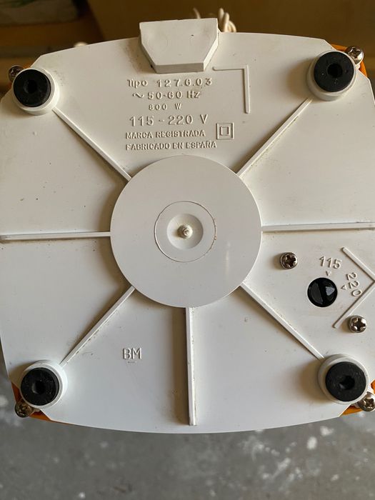 Picadora Moulinette da Moulinex anos 60 seminova