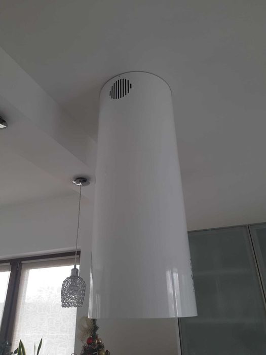 Okap wyspowy Nortberg uszkodzony