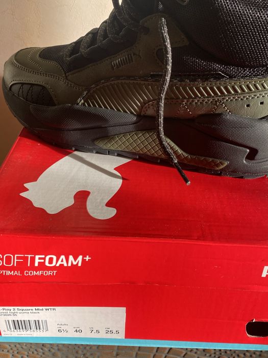 Високі зимові кросівки