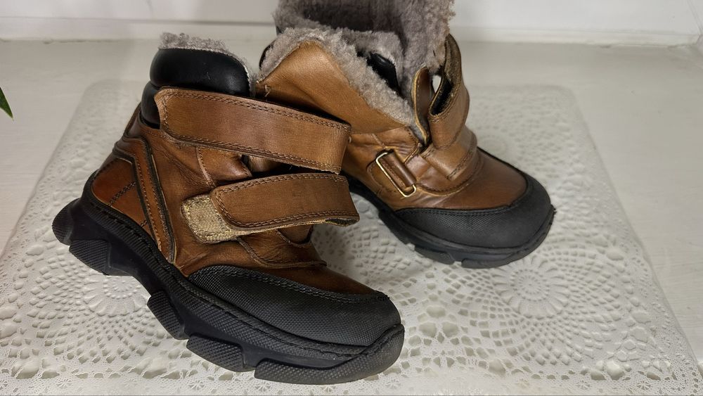 Шкіряні ортопедичні чобітки для хлопчика 31 р. на натуральному хутрі