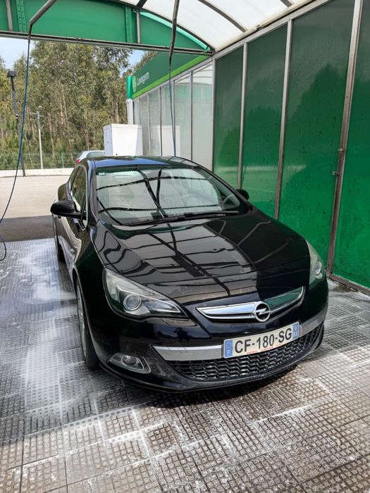 Opel astra GTC 2.0 165cv Diesel
