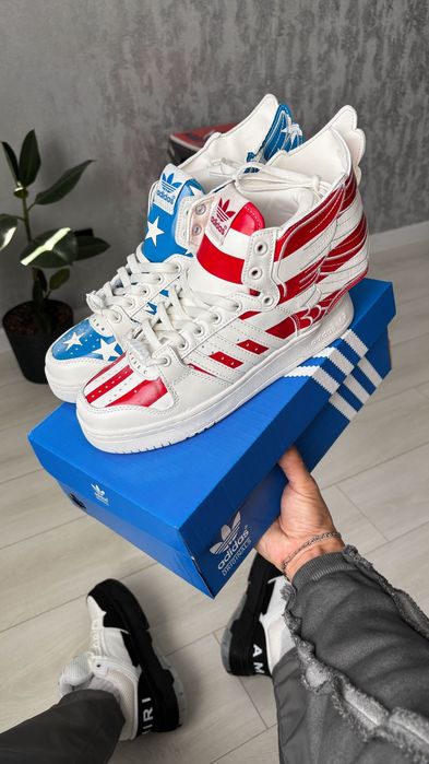 38-45 Adidas x Jeremy Scott Forum USA