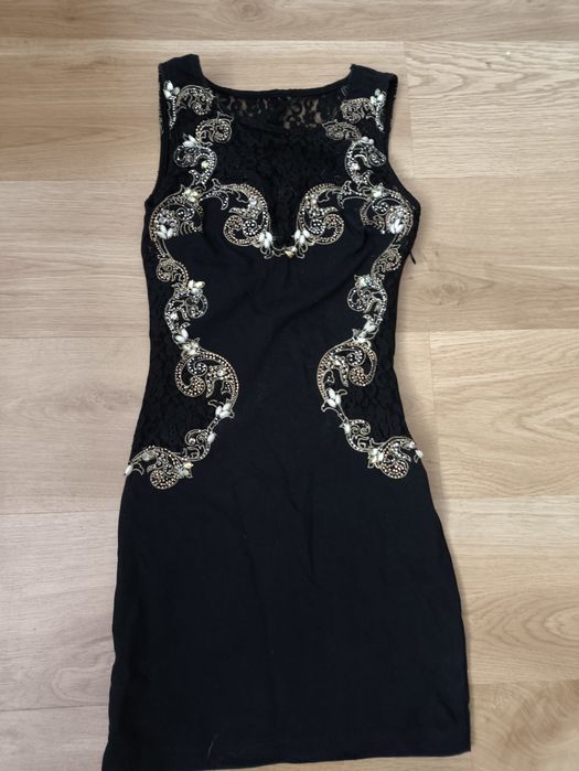Sukienka mała czarna XXS