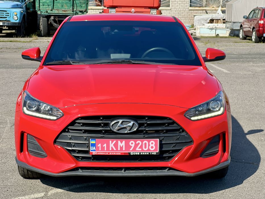 Hyundai Veloster