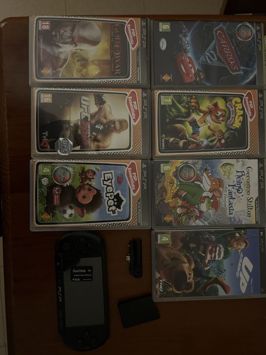 PSP com 7 jogos, camera e cartao de memoria