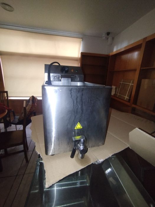 Restaurante,  restauração,  tachos e utensílios