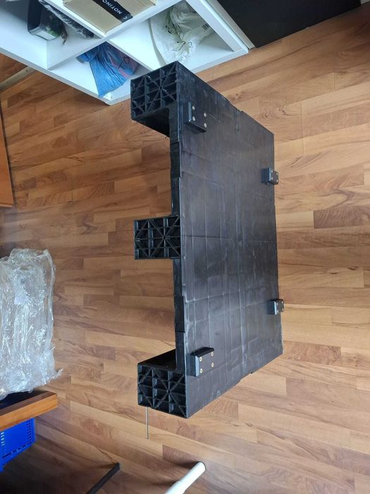 Palety transportowe 80 x 60 cm