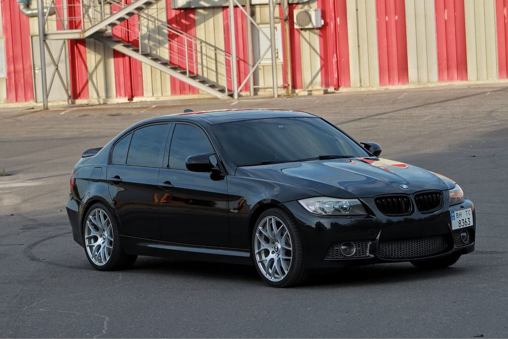 Продам Bmw E90 335d