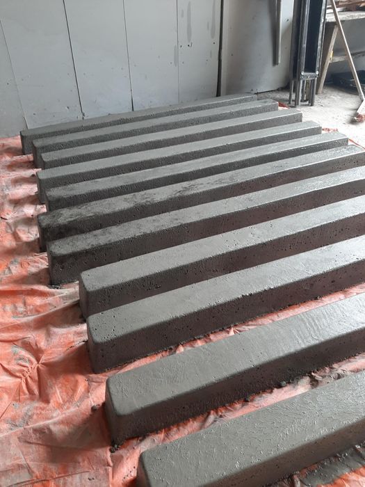 форми для бетонних  стовбів, форма кришка, вібропрес форма