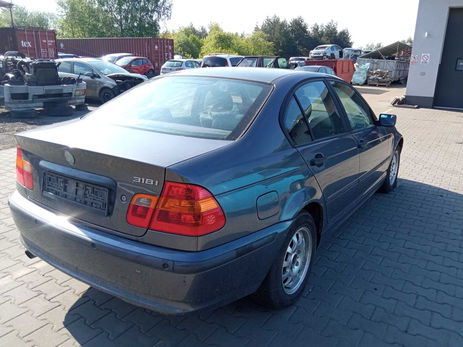 BMW E46 318 i  (1995 ccm / 105 kW / 143 KM) *na części*