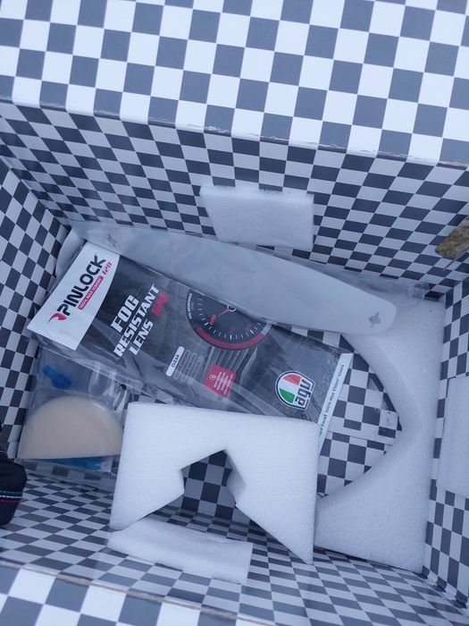 Capacete agv pista gp rr