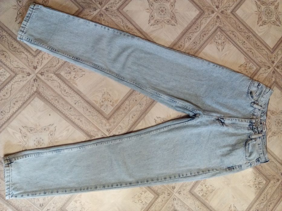 Жіночі джинси ідеальний стан