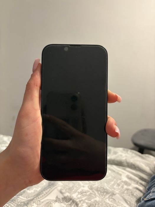 Iphone 13 128gb +case+ ladowarka