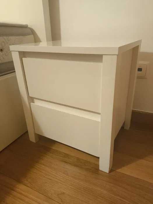 Quarto de casal em branco