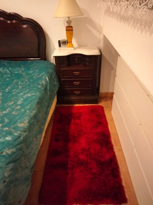 Mobília em mogno de casal completa