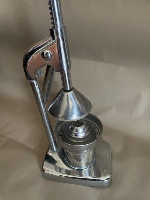 Espremedor de citrinos