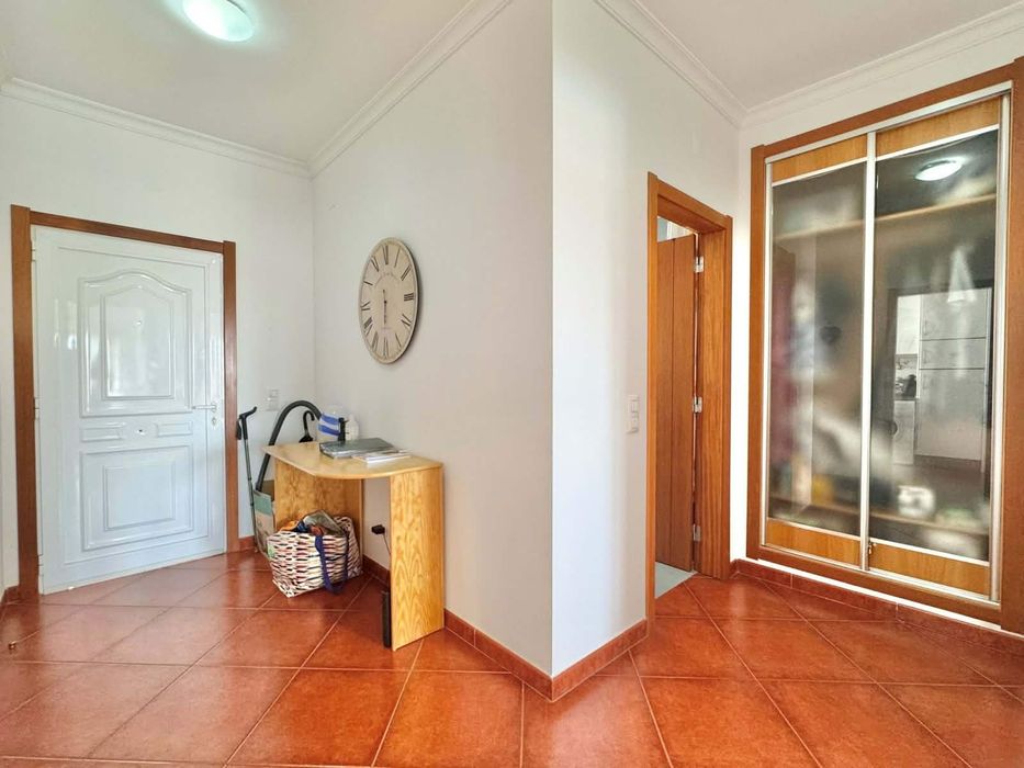 Alugo Apartamento T1 6 Meses/Inverno ou Anual
