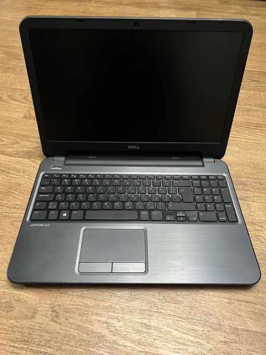 Dell Latitude 3540  i5 / DDR3 4GB / HDD 500
