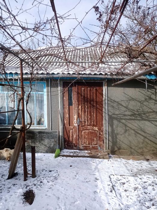 Продаю каменный дом в Яськах