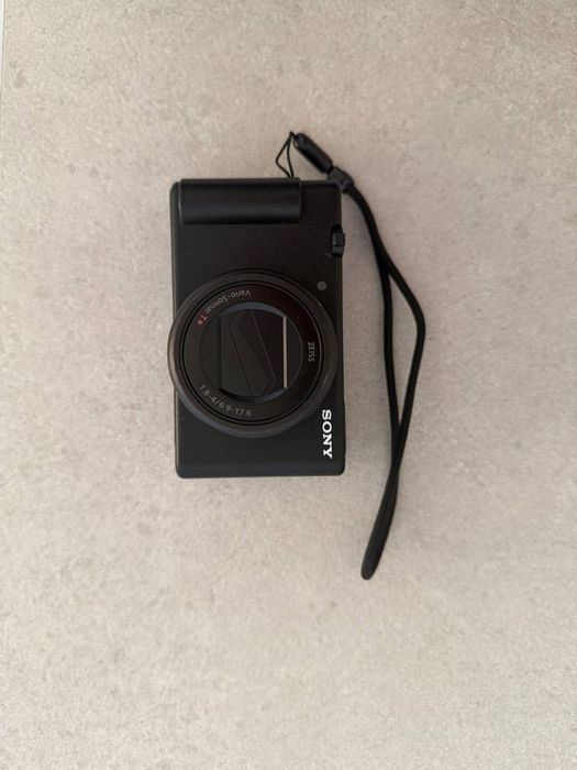Продам Sony ZV-1 II