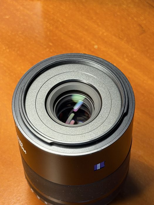 Обектив zeizz touit 2.8/50mm fujifilm