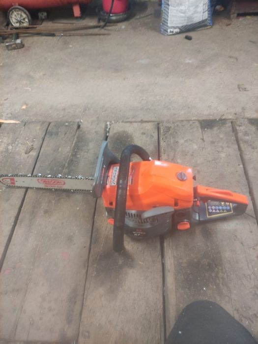 Sprzedam Piłę spalinową