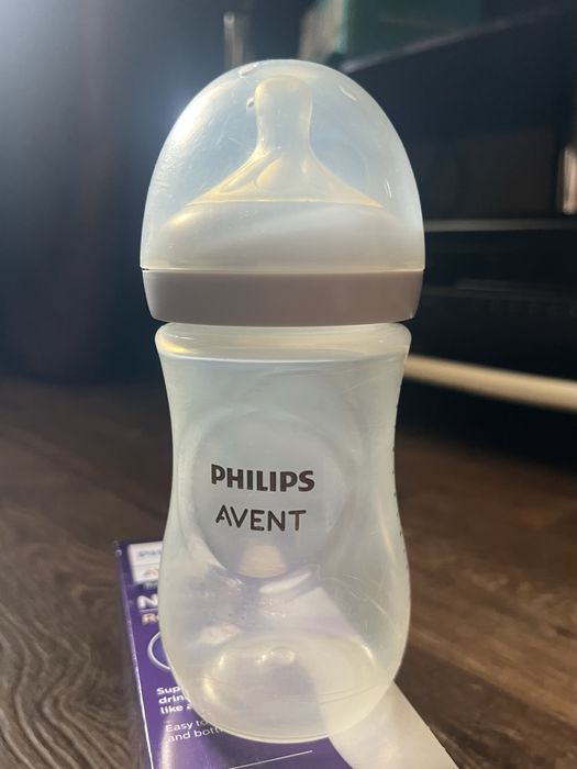 Пляшечка для годування Philips AVENT Natural Природний потік 260 мл