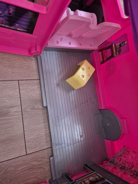 Kamper auto dla dziewczynki Barbie