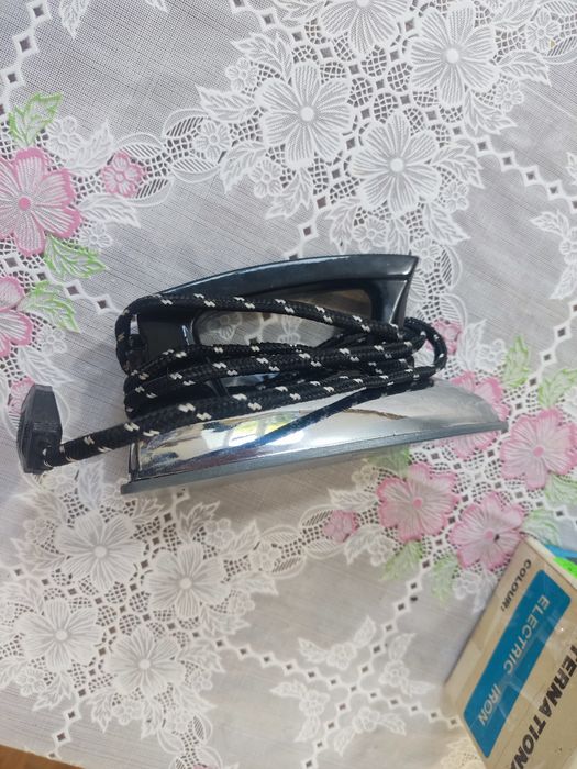 утюг маленький для відряджень