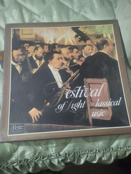 Caixa Box Set 12 Vinis LPs - Festival of Light Classical Music (Reader's Digest)