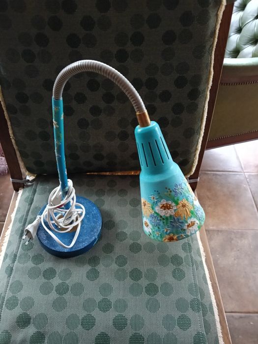 Lampka na biurko nocna