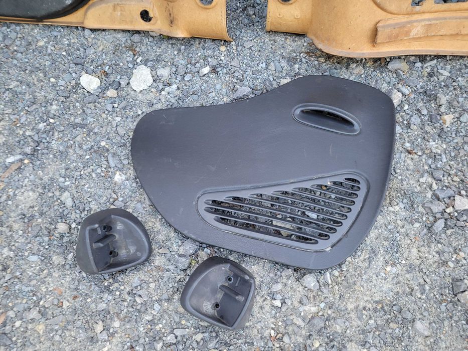 Boczki Bagażnika VW Sharan 7M Seat Alhambra Galaxy Lewy + Prawy Tapicerka Schowek Komplet