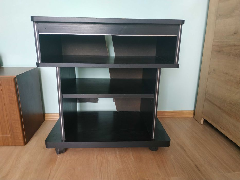 Szafka pod telewizor