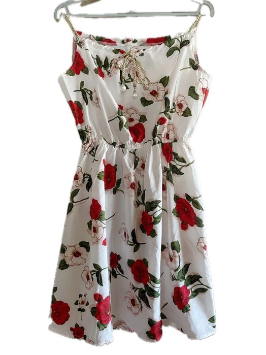 Sukienka biało czerwona